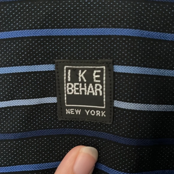 Ike Behar Black and Blue Men’s Striped Button Down ❤️ - Picture 5 of 8